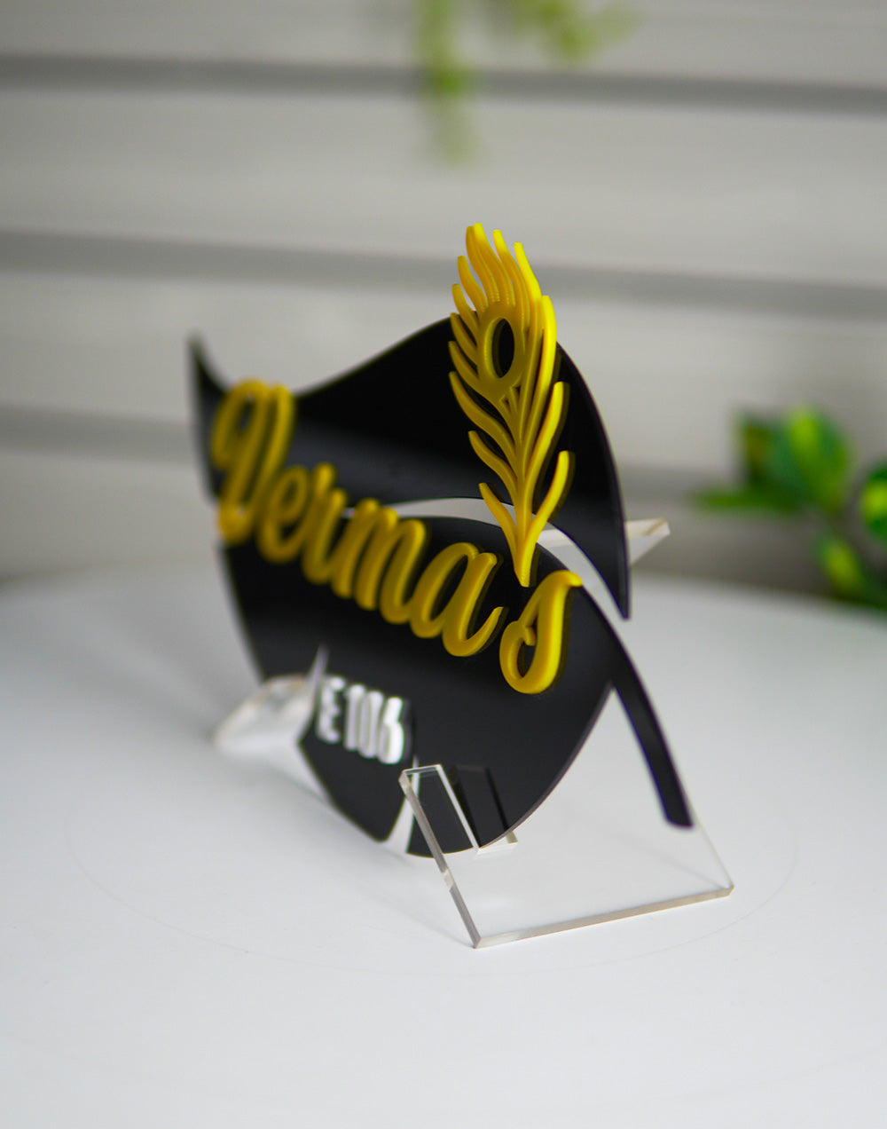 Leaf Style Yellow Acrylic Name Plate – Personalized Modern Home Sign