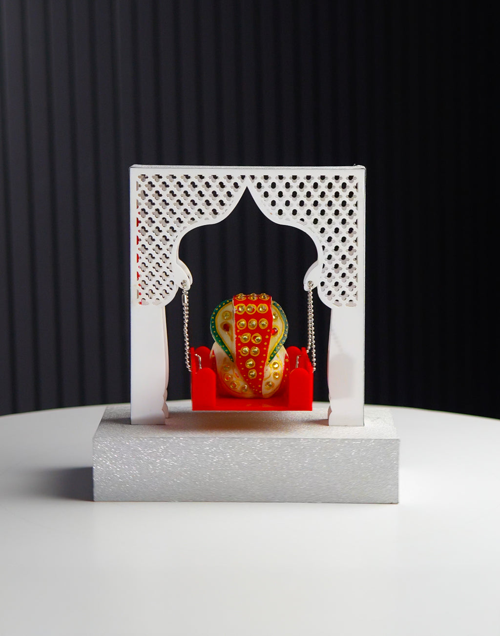 God Swing – Premium Acrylic Decor (Lighting & Non-Lighting)