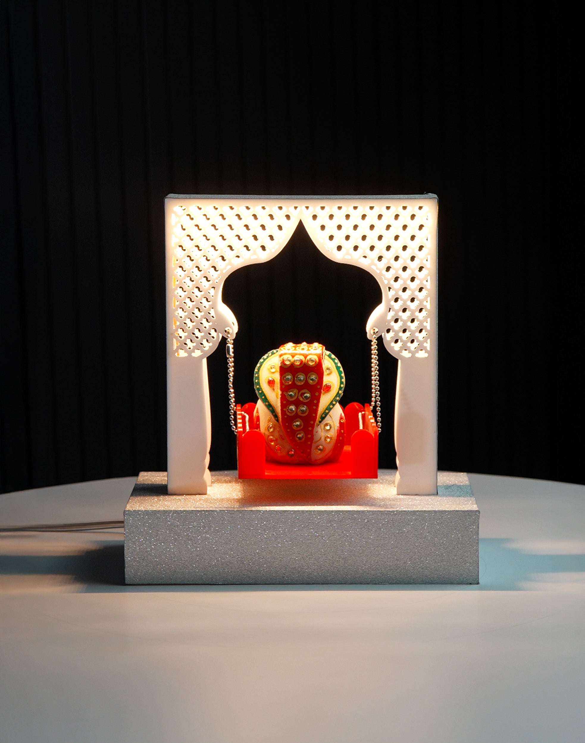 God Swing – Premium Acrylic Decor (Lighting & Non-Lighting)